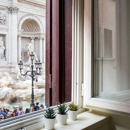 Trevinestrome - Exclusive Trevi Fountain View Apartment エクステリア 写真