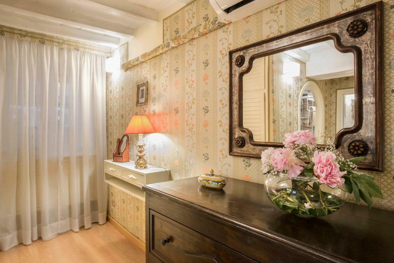 Trevinestrome - Exclusive Trevi Fountain View Apartment エクステリア 写真