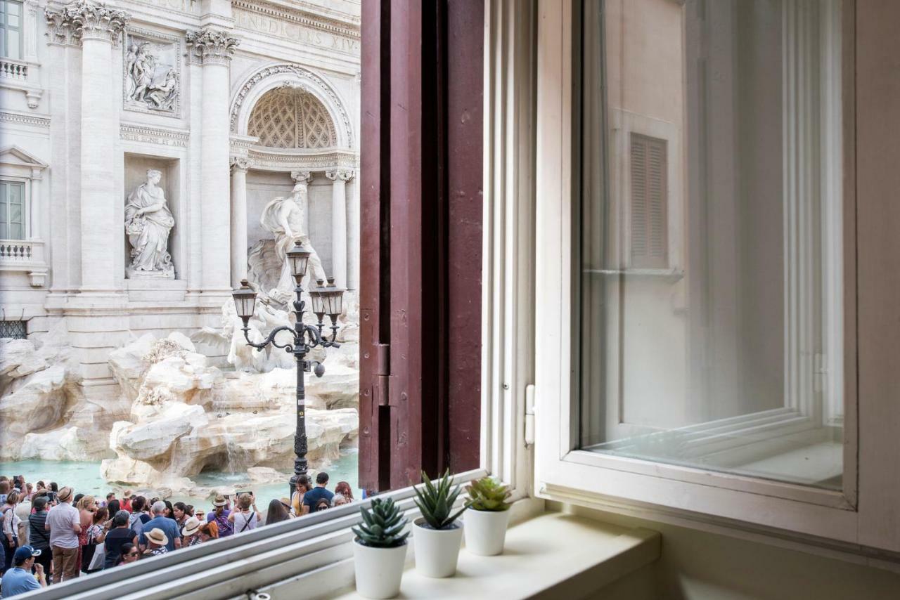 Trevinestrome - Exclusive Trevi Fountain View Apartment エクステリア 写真