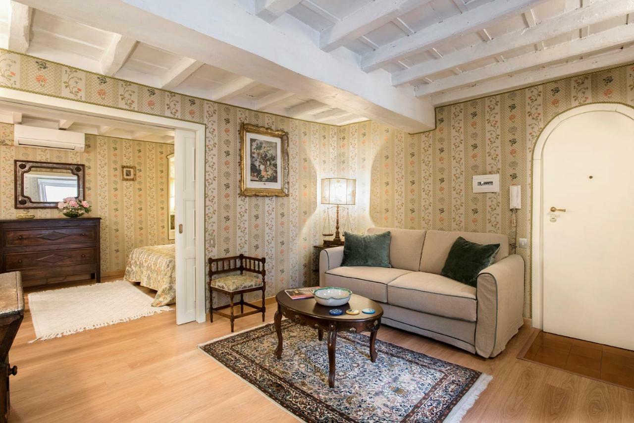 Trevinestrome - Exclusive Trevi Fountain View Apartment エクステリア 写真