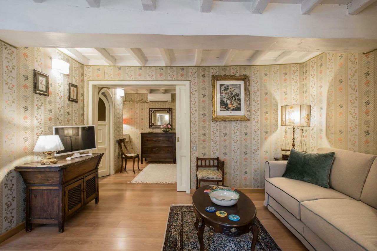 Trevinestrome - Exclusive Trevi Fountain View Apartment エクステリア 写真
