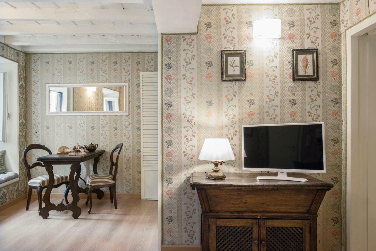 Trevinestrome - Exclusive Trevi Fountain View Apartment エクステリア 写真