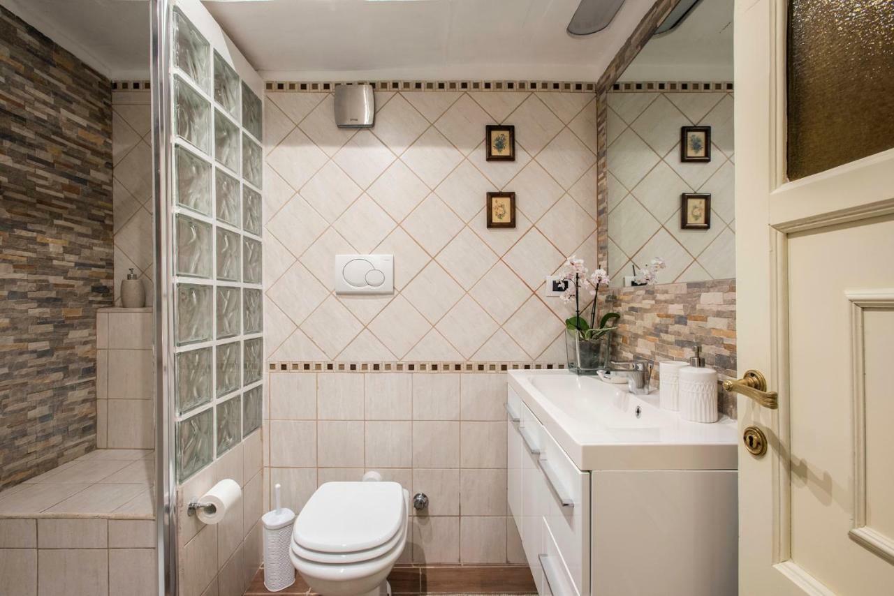 Trevinestrome - Exclusive Trevi Fountain View Apartment エクステリア 写真